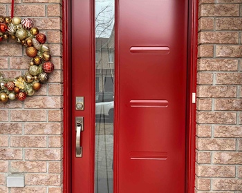 Red-Linea-door-with-long-glass_2560.jpg