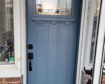 Victoria-steel-door-with-shelf_7689.JPG