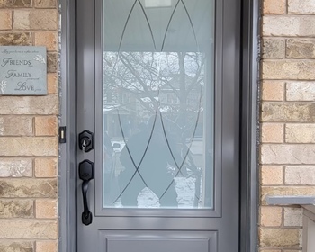 Gray-steel-Soho-door-with-Verso-glass.jpg