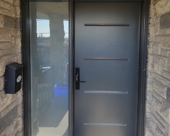 Steel-Vog-front-door-with-oversized-sidelite-218.jpg