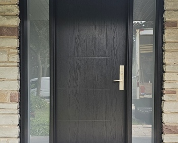 Black-fiberglass-door-with-frosted-sidelites-Roma-handle.JPG