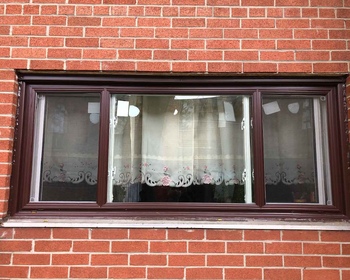 End Vent Slider Brown Brick to Brick Toronto