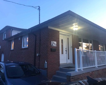 Side and Front New Vinyl Windows Toronto