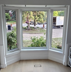 Bay window interior view