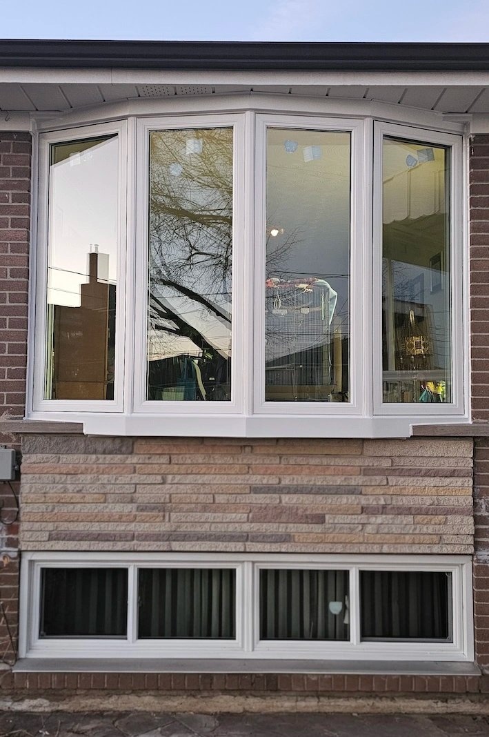 Vinyl window replacement project for a residential home in Etobicoke