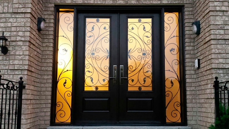 Advantages & Disadvantages of Wrought Iron Front Doors